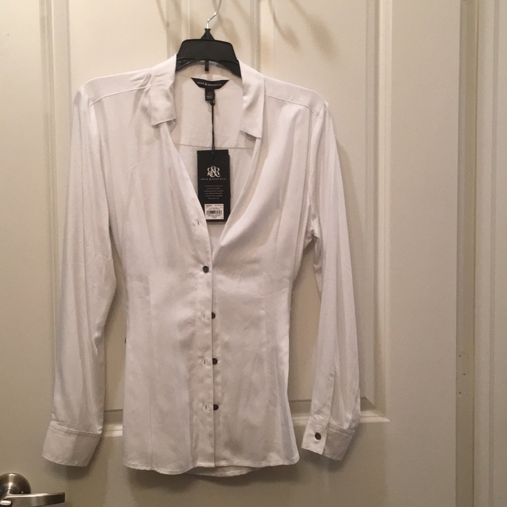 Rock & Republic Cinch Waist Shirt